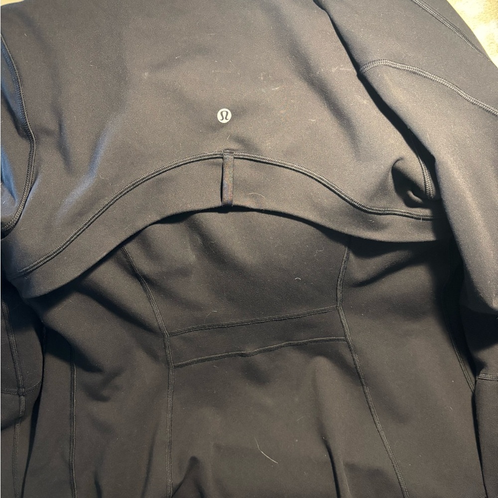 Lululemon Define jacket  - Picture 2 of 4
